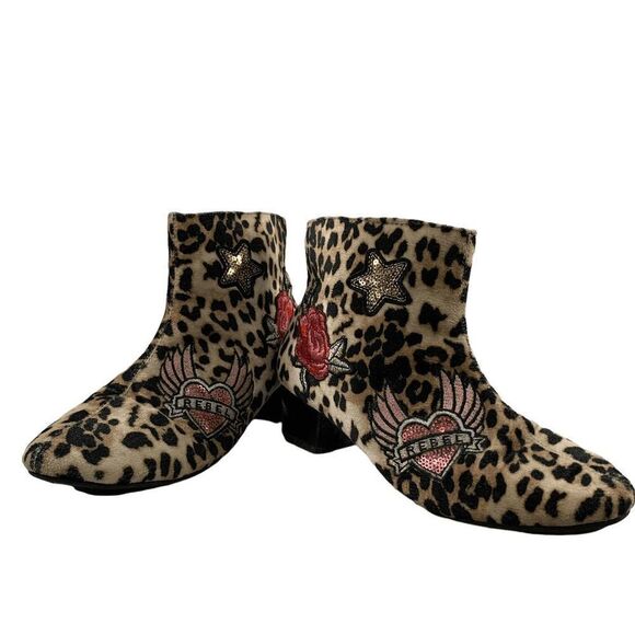 Children's Place Girl's size 5 Leopard heart rose Heeled ankle boots - Picture 1 of 9